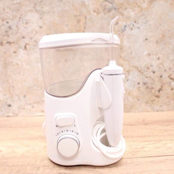 Waterpik Whitening WaterFlosser In-Handle Whitening Infuser + Accessories - Picture 8 of 10
